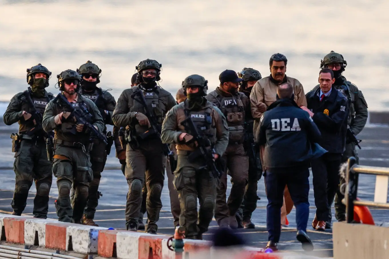 Fighting Dirty: The asymmetric solutions of the 5th Dimensional warfare